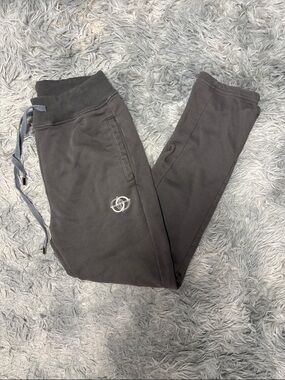 Men's Charcoal Drawstring Jogger Sweatpants with Minimal Logo